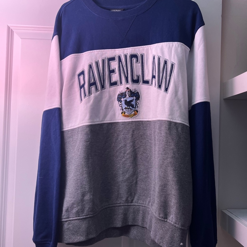 Harry Potter Ravenclaw Pullover Crewneck Sweatshirt authentic Like New